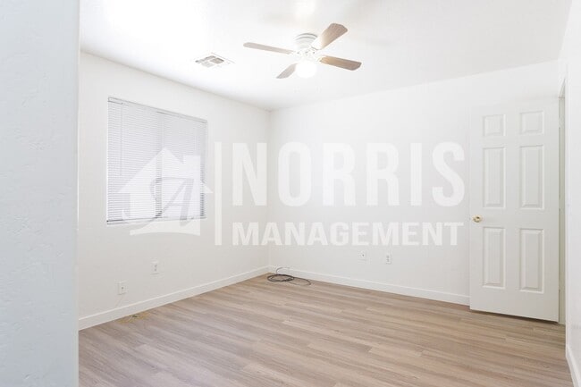 Building Photo - Perfect Duplex in Arizona City
