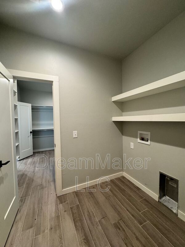 Building Photo - 4974 Magnolia Mdw Wy