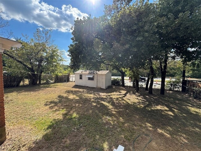 Building Photo - 207 S Nachita Dr