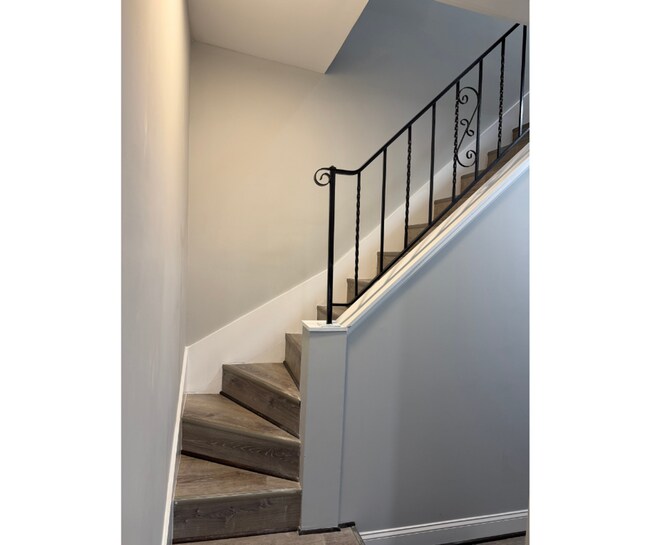 Building Photo - 1927 Harlem Ave