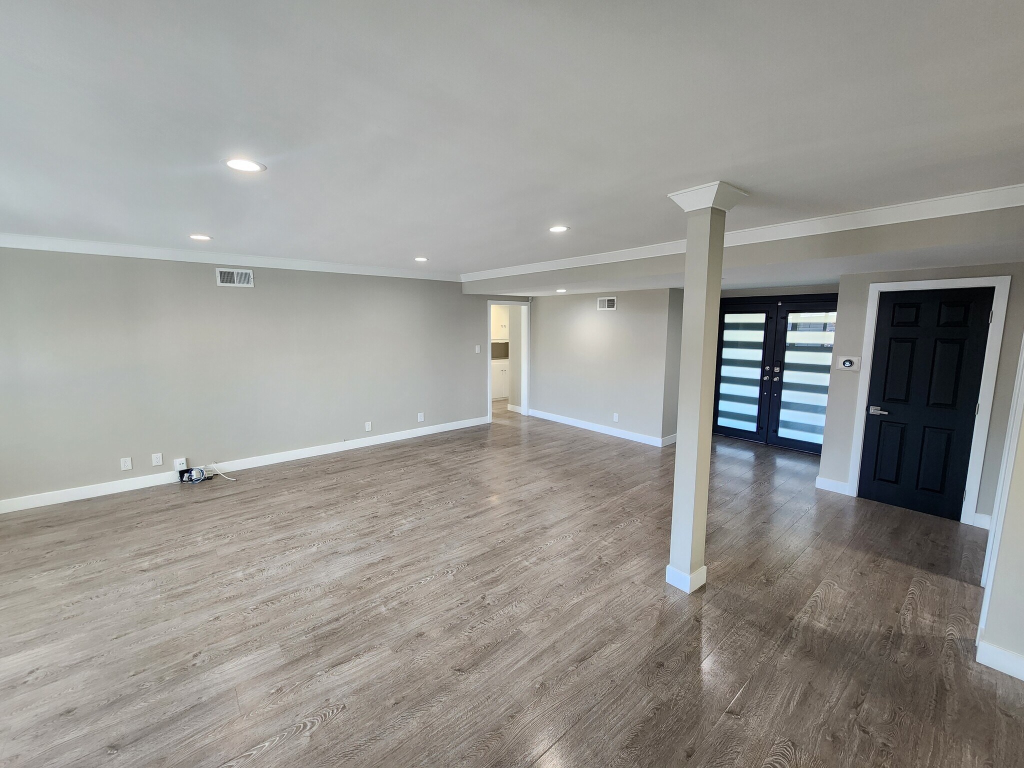 Building Photo - 17200 Willard St