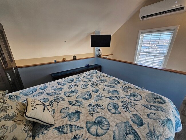 Building Photo - 141 Taylor Ave