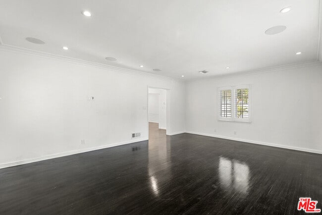 Building Photo - 1246 Peck Dr