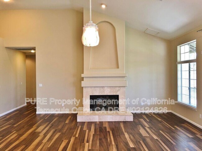 Building Photo - 31374 Corte Tunas