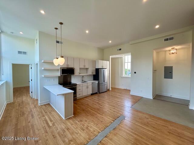 Building Photo - 1810 Sils Ave