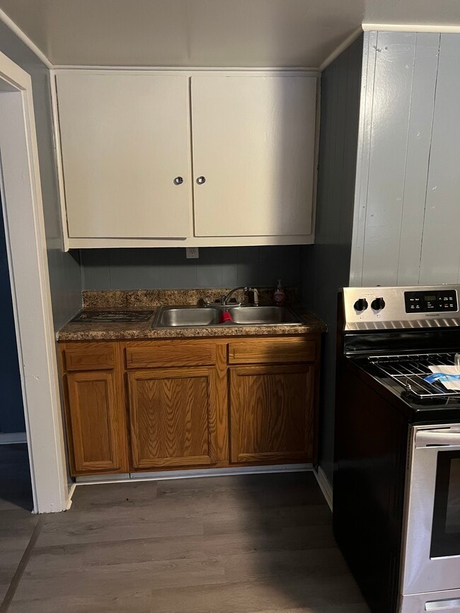 Building Photo - 2863 Licking Rd