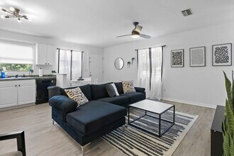 Building Photo - 2401 Gordon St