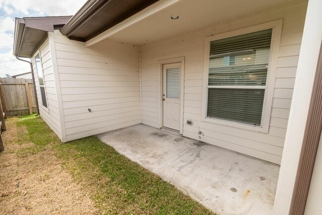 Building Photo - 12231 Maura Lane