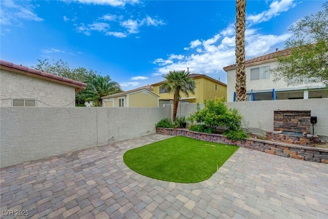 Building Photo - 10204 Lemon Thyme St