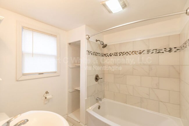 Building Photo - 99 Cheney Ln