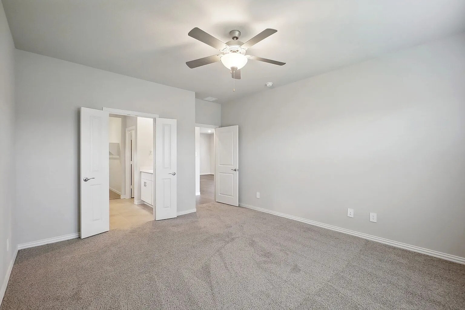Building Photo - 3914 Walmer Wy