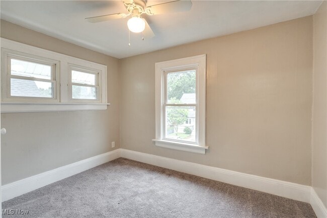 Building Photo - 2338 16th St SW