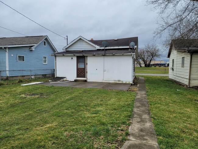 Building Photo - 1 Bedroom 1 Bathroom Single Family Home