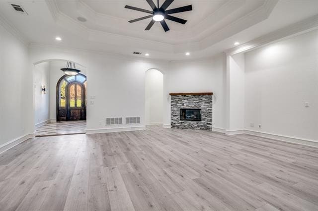 Building Photo - 422 Mustang Dr