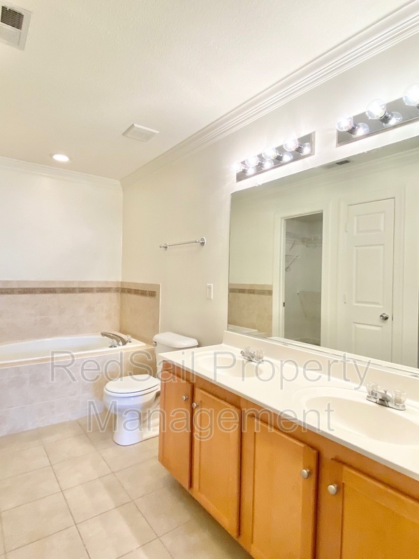 Building Photo - 1312 Myrica Pl