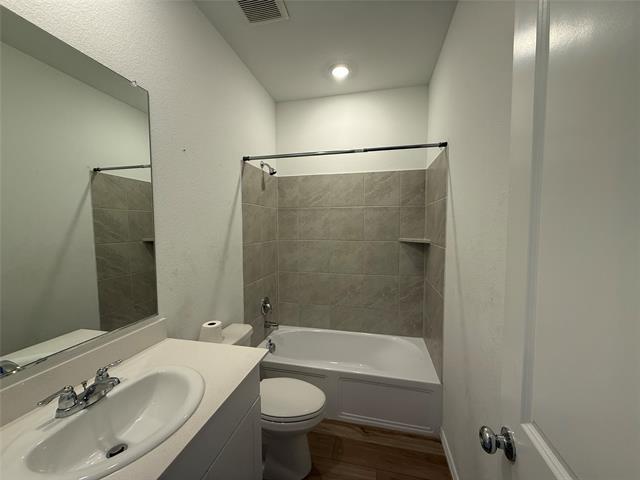 Building Photo - 1108 Flameleaf Dr