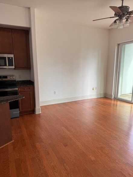 Building Photo - 4625 Piedmont Row Dr