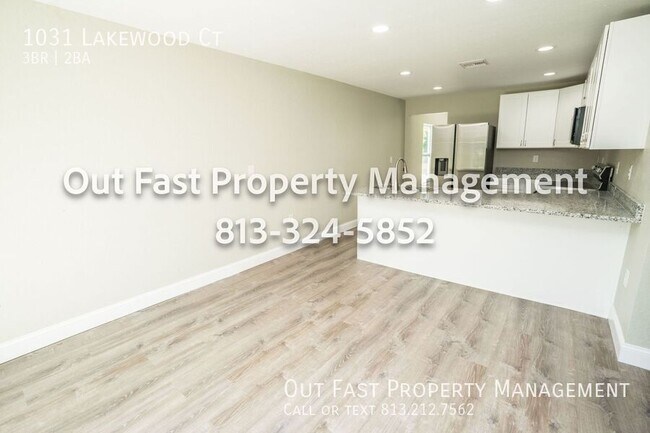 Building Photo - 1031 Lakewood Ct