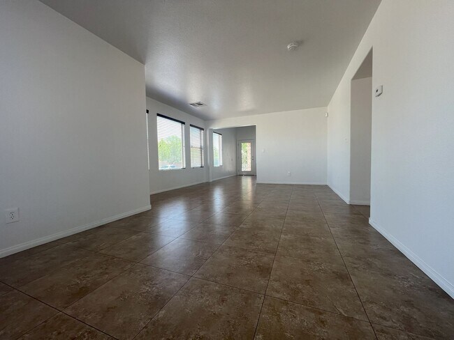 Building Photo - 8932 W Ryan Creek Ave
