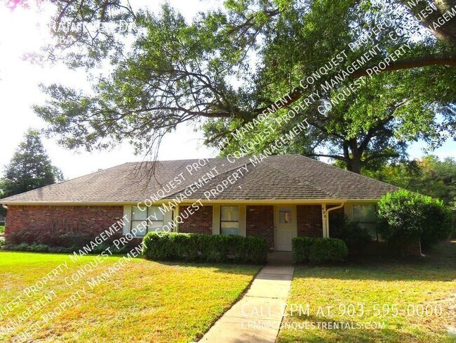 Primary Photo - 400 Raintree Dr