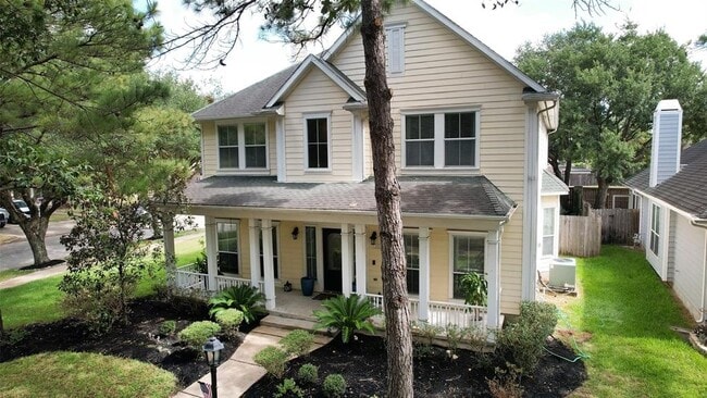 Building Photo - 16242 Pine Thorn Dr