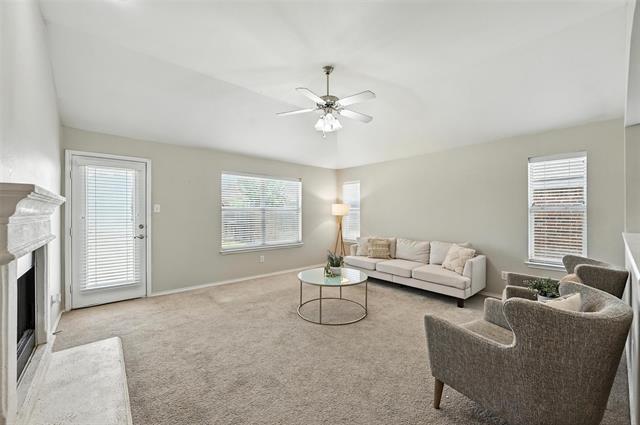 Building Photo - 9012 Heartwood Dr
