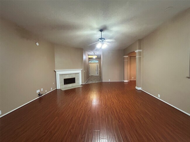 Building Photo - 5018 Rocky Manor Ln