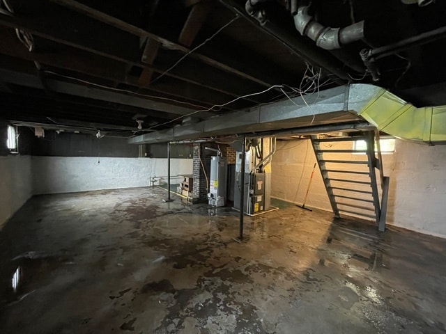 Building Photo - 232 E Irvington Ave