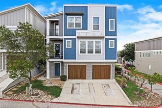 Building Photo - 2900 Pither Ln