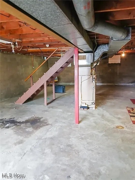 Building Photo - 98 Summers St