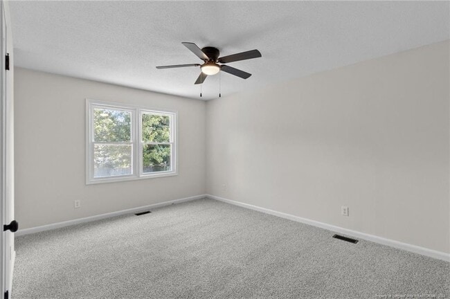 Building Photo - 714 Carnegie Dr