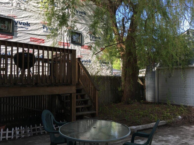 Building Photo - 3421 N Bell Ave