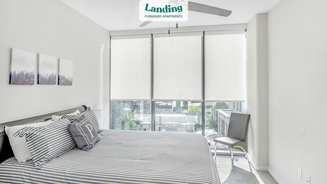 Building Photo - 3380 Peachtree Rd NE