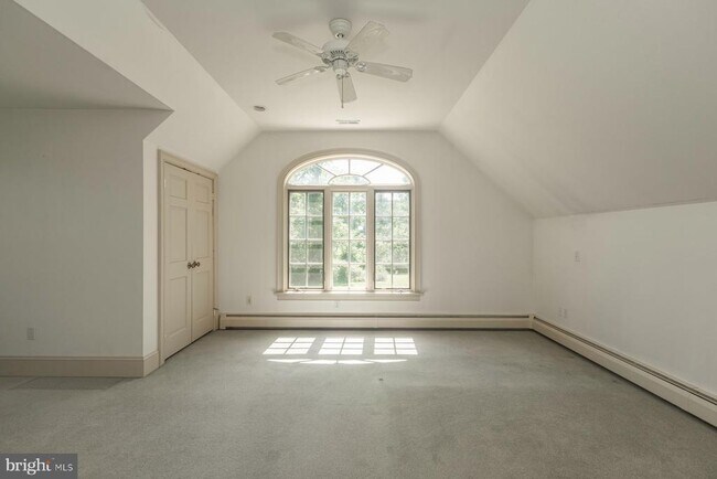 Building Photo - 6064 Saw Mill Rd