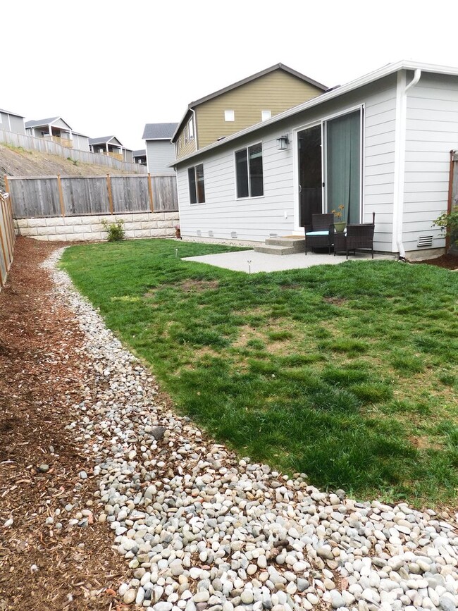 Building Photo - Charming 3 bedroom home for rent