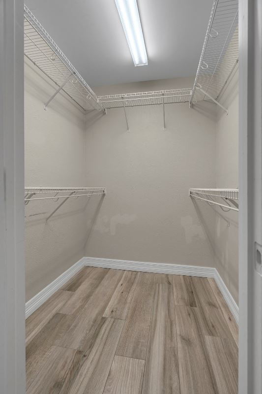 Building Photo - "Fantastic 3-Bedroom, 2 Bath Home in Prime...