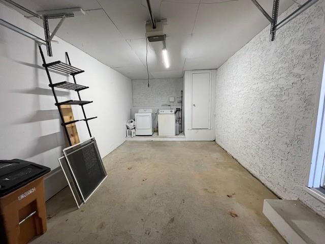 Building Photo - 4302 Harmon Ave