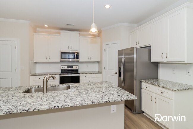 Building Photo - 127 Colonial Reserve Ave, Troutman, NC 28166