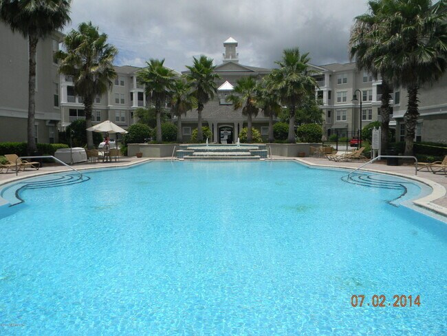 Building Photo - 1001 Monument Rd