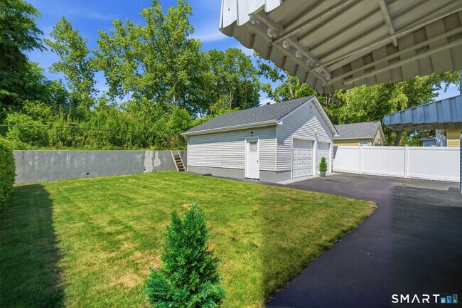 Building Photo - 112 Joy Ln