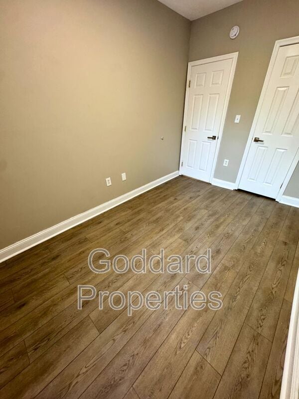 Building Photo - 2438 Druid Park Dr