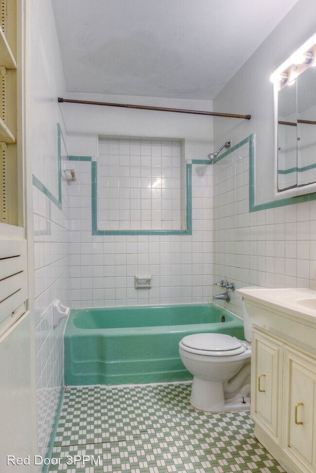 Building Photo - 4 br, 2 bath House - 1175 Mt. Moriah Rd