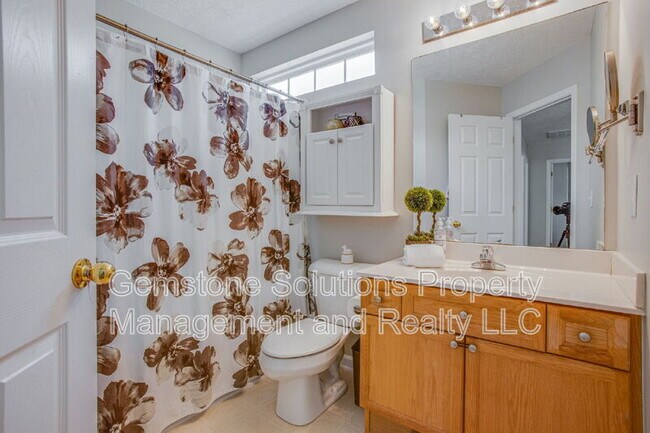 Building Photo - 1903 Baslia Ct