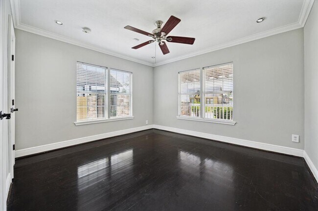 Building Photo - 2912 Cetti St