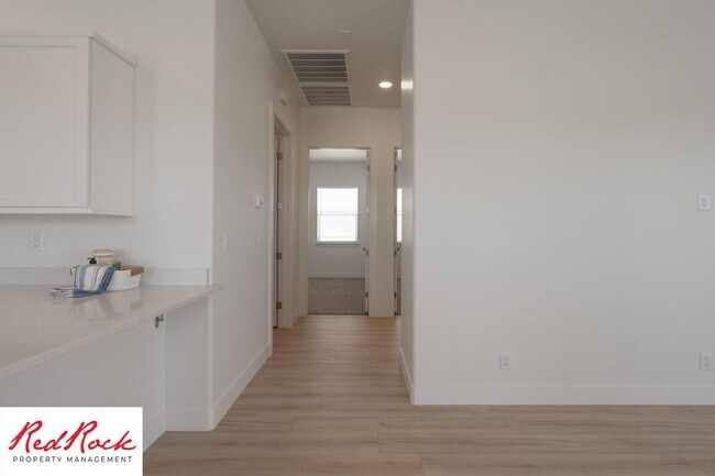 Building Photo - Brand New Stand Alone Home In Desert Color