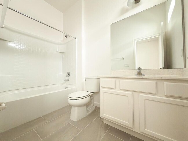 Building Photo - 1295 Butterfly Orchid Rd