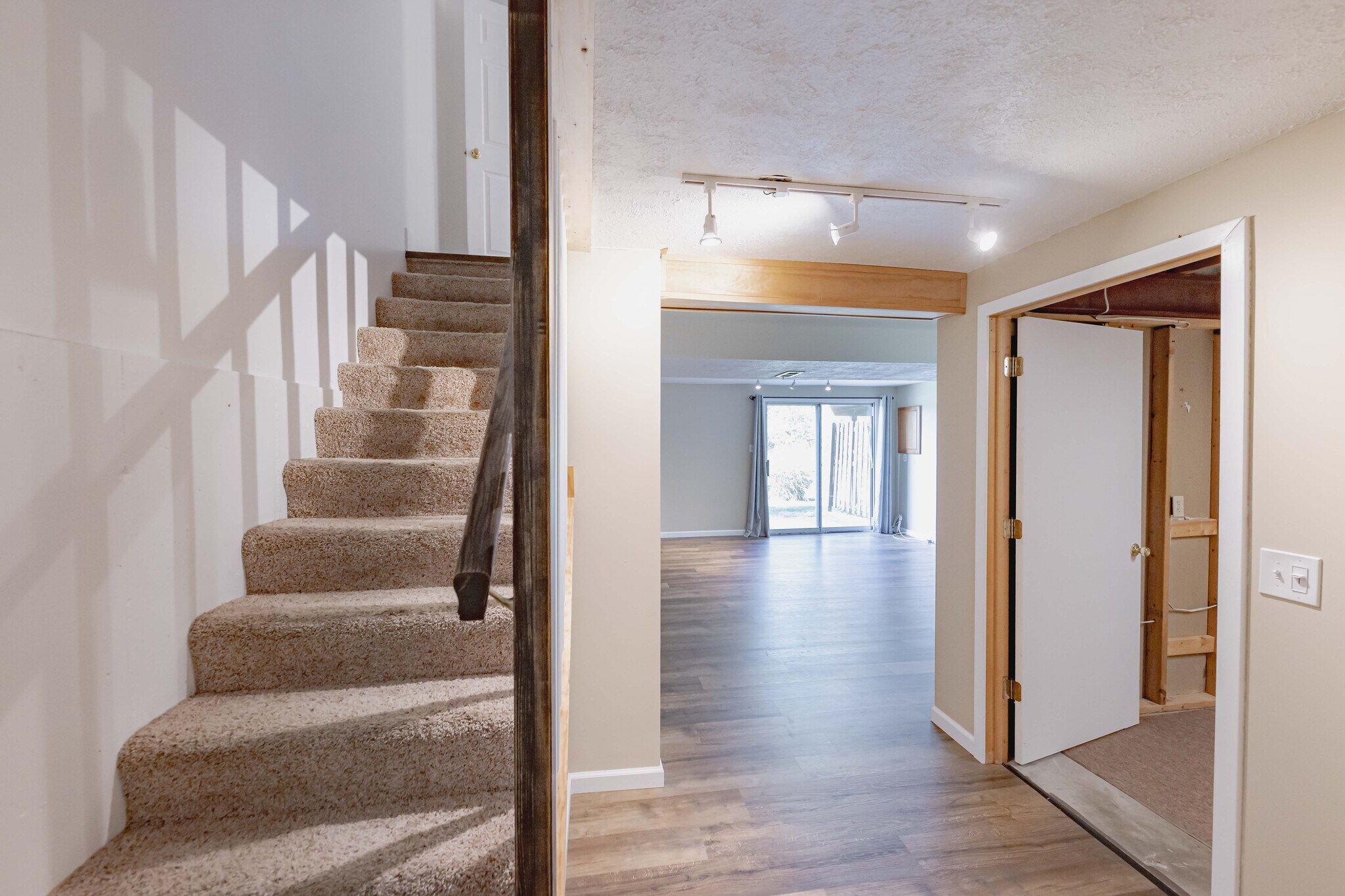 Building Photo - 3172 Meadow Trail Dr