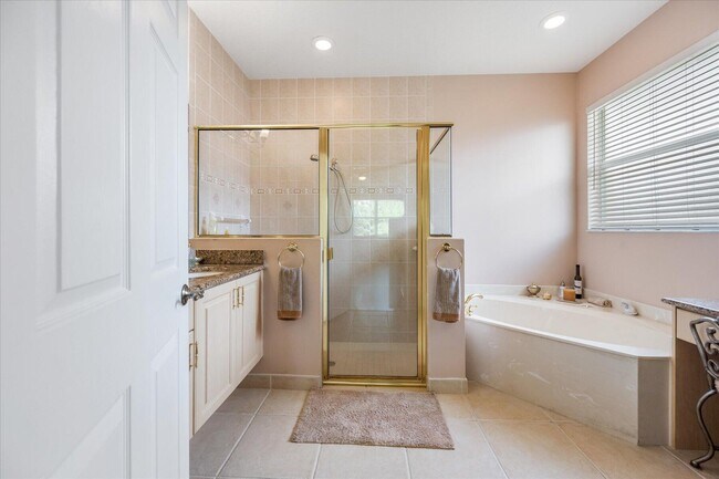 Building Photo - 171 NW Swann Mill Cir