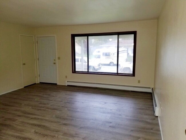 Building Photo - KENAI RANCH HOME