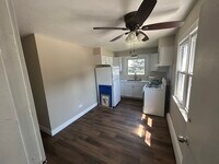 Building Photo - 7403 W 71st St